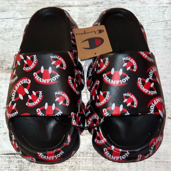 Champion Other - NWT Champion Meloso Squish Smile Slide Sandals Men’s Size 11 (CP102095M)